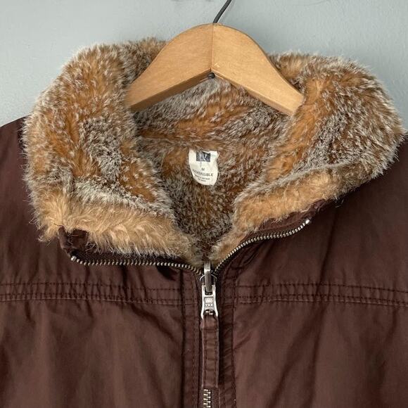 Y2K Gap Reversible Vest Chocolate Brown Faux Fur Womens Size Medium Gilet Boho - Picture 5 of 10
